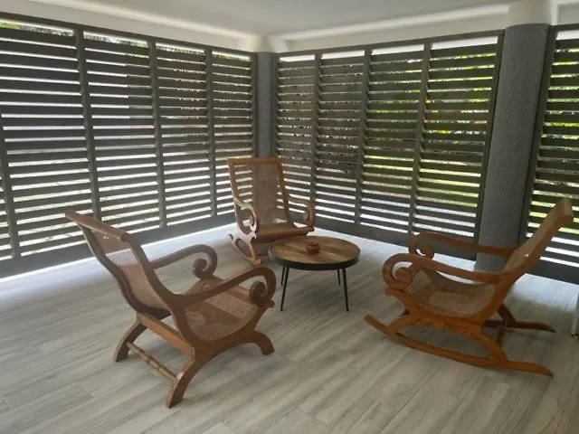 Daire Ducharmoy Lodges Saint-Claude Guadeloupe